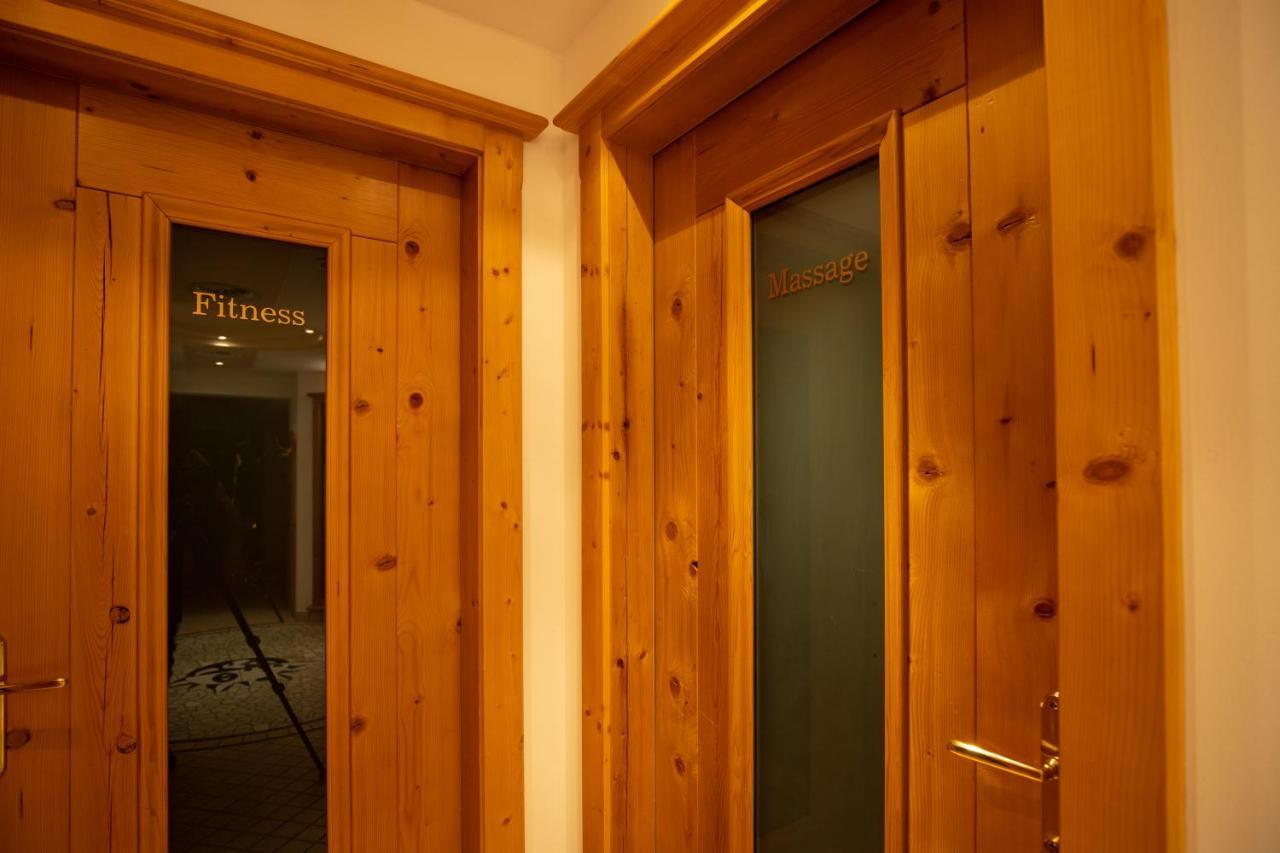 The Hotel - Himmlisch Wohlfuehlen Ишгъл Екстериор снимка