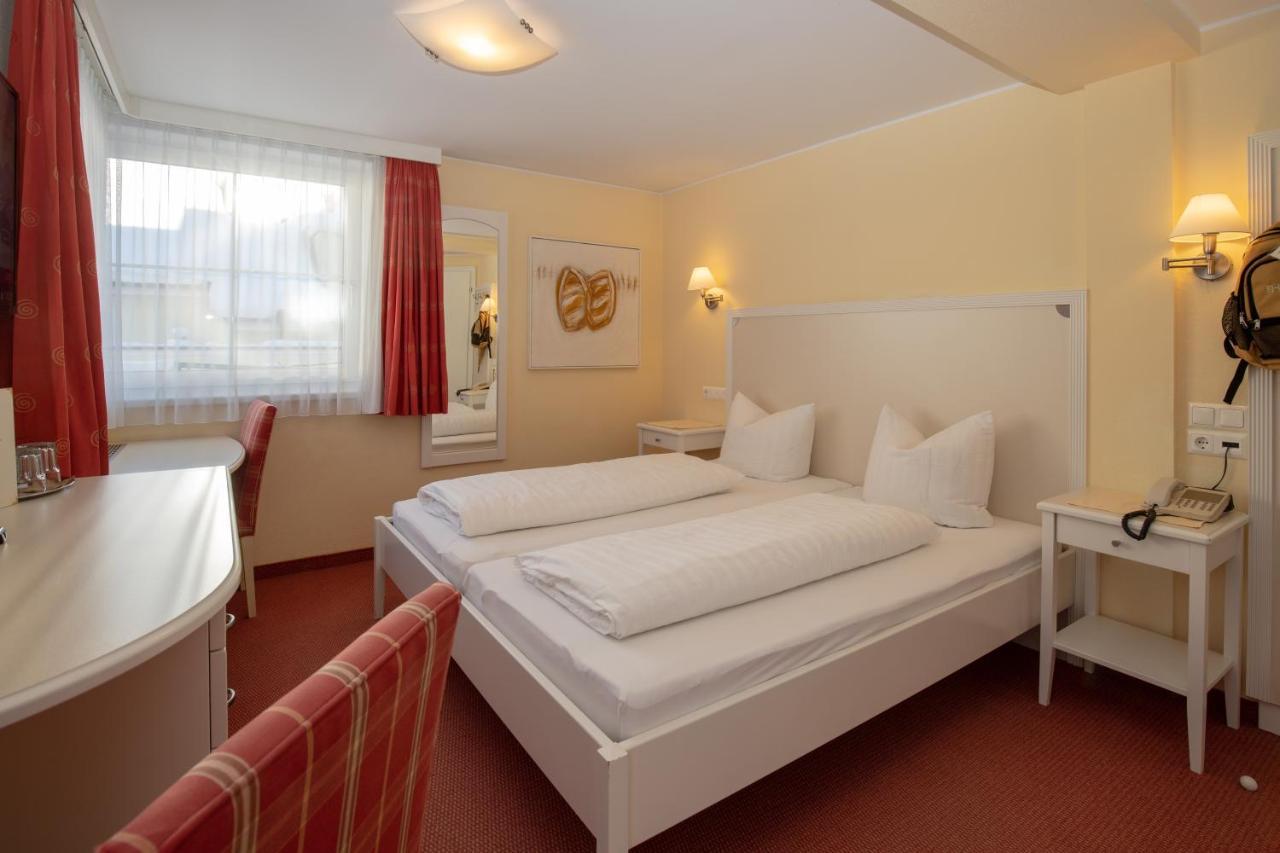 The Hotel - Himmlisch Wohlfuehlen Ишгъл Екстериор снимка